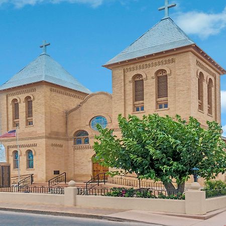 Super 8 By Wyndham Las Cruces University Area Екстериор снимка