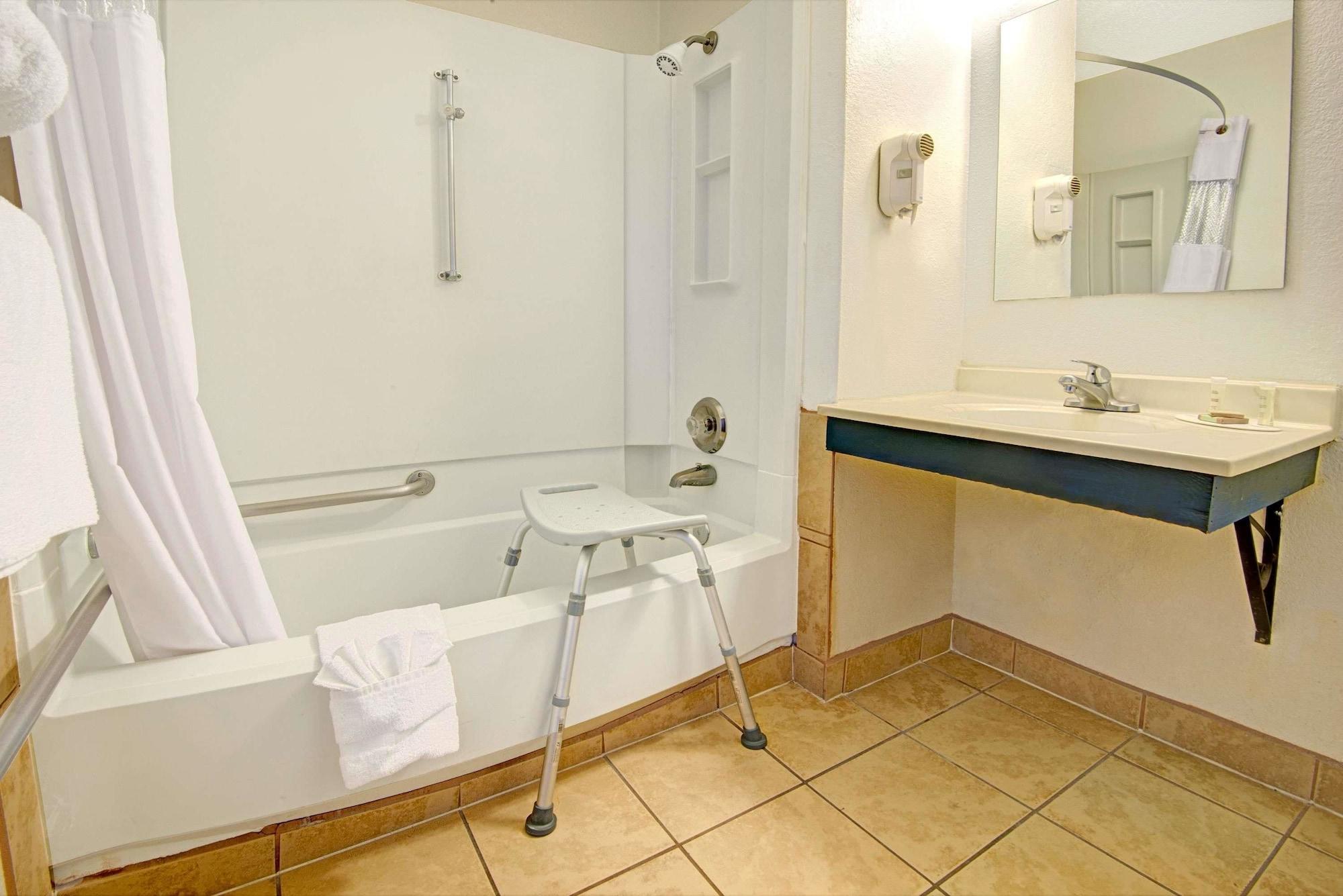 Super 8 By Wyndham Las Cruces University Area Екстериор снимка